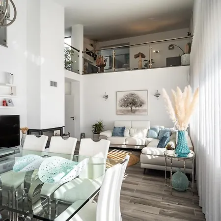 Apartmán Akivillas Paradise *